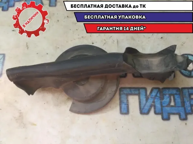 Уплотнитель капота правый BMW 116i 2012 51767307864 Отличное состояние