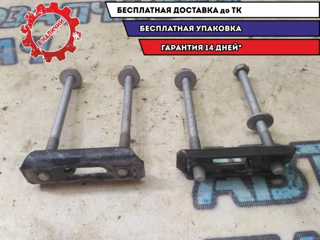 Крепеж усилителя переднего бампера BMW 116i 2012 51117286015 Отличное состояние