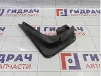 Брызговик передний левый BMW 1-Series (E87)