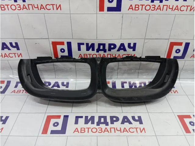Воздухозаборник BMW 1-Series (E87) 51747189263