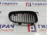 Решетка радиатора правая BMW 1-Series (E87) 51137166439