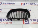 Решетка радиатора левая BMW 1-Series (E87) 51137166440