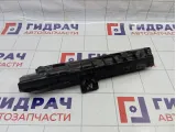 Кронштейн радиатора правый BMW 1-Series (E87) 17107524914