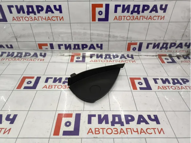 Накладка торпедо правая с торца BMW 1-Series (E87) 51456982535