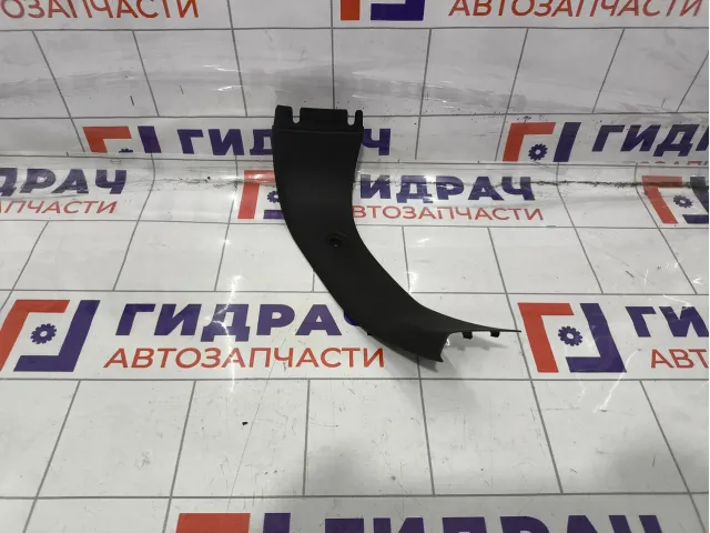 Обшивка двери багажника правая BMW 1-Series (E87) 7074688