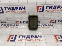 Решетка вентиляционная BMW 1-Series (E87) 64226905748