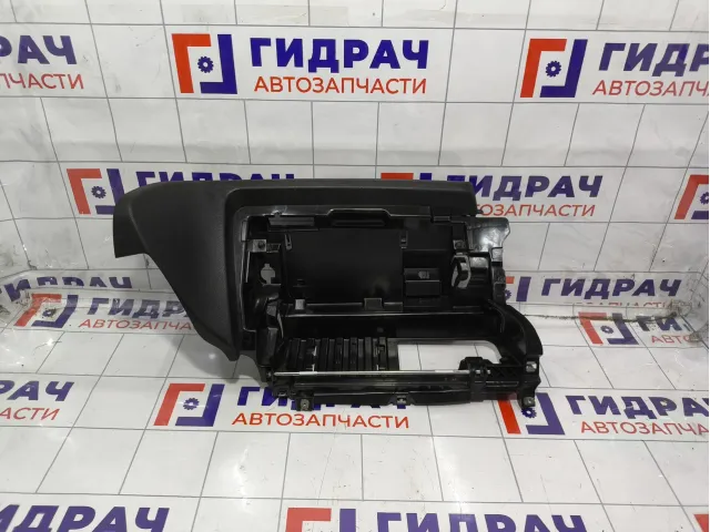 Накладка под торпедо правая BMW 1-Series (E87)