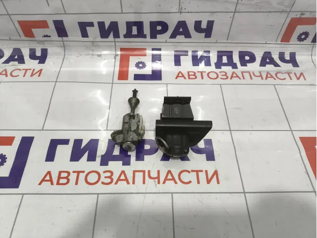 Замок зажигания BMW 1-Series (E87) 695471713