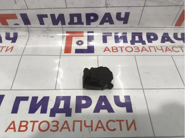 Моторчик заслонки отопителя BMW 1-Series (E87) 113930072