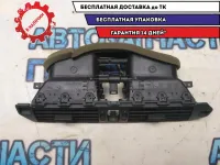 Дефлектор воздушный BMW 530I E60 6910734 Отличное состояние