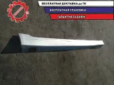 Накладка на порог правая BMW 530I E60 51710150278 Хорошее состояние Дефект порвано одно ухо.