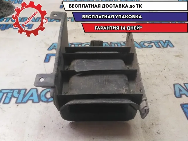 Воздуховод тормозных дисков правый BMW 530I E60 51757033756 Отличное состояние