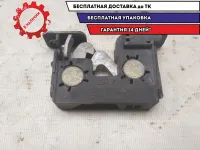 Замок капота на панель BMW 530I E60 51237115228 Отличное состояние