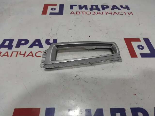 Накладка центральной консоли BMW 6 (F13) 61319189064.
