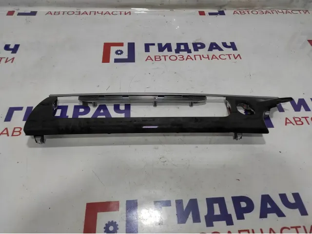 Накладка на торпедо центральная BMW 6 (F13) 51459197514.