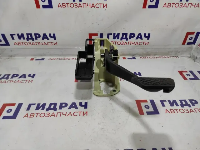 Педаль тормоза BMW 6 (F13) 35006775368.