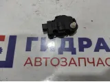 Моторчик заслонки отопителя BMW 6 (F13) 64119242058.