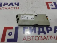 Усилитель антенны BMW 6 (F13) .