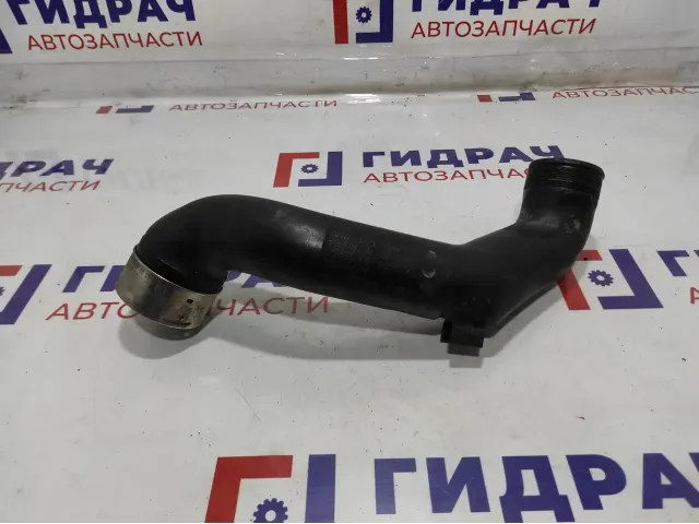 Патрубок интеркулера BMW 6 (F13) 13717582314.