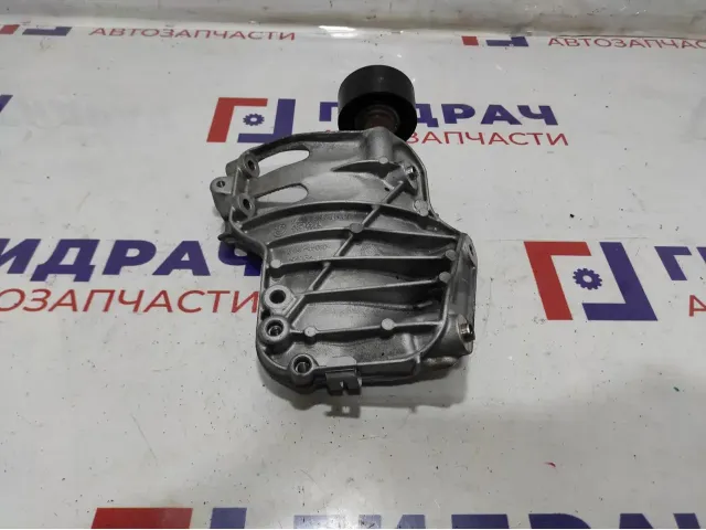 Кронштейн компрессора кондиционера BMW 6 (F13) 64557585167.