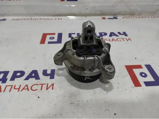 Опора двигателя правая BMW 6 (F13) 22116786528.