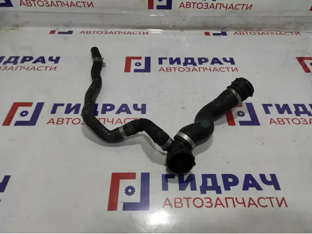 Патрубок системы охлаждения BMW 6 (F13) 17127580957.