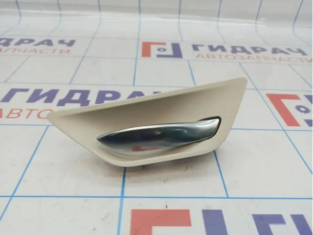 Ручка двери внутренняя правая BMW 6 (F13) 51417262004. Сломано крепление.