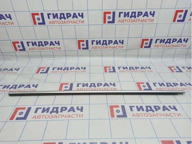 Накладка стекла двери левой BMW 6 (F13) 51337275789.