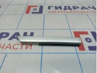 Накладка стекла двери правой BMW 6 (F13) 51337275788.