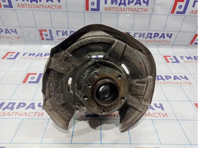 Кулак поворотный задний левый BMW 6 (F13) 33306852893.