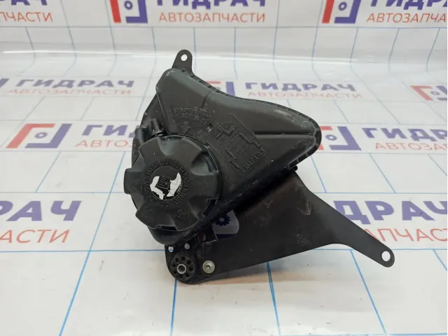 Бачок расширительный BMW 6 (F13) 17137601949.