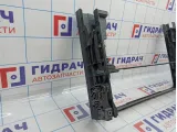 Кронштейн радиатора BMW 6 (F13) 17117804617.