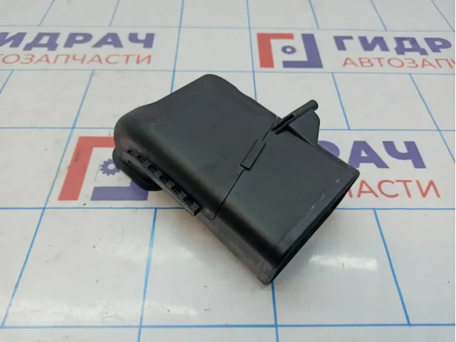 Воздухозаборник левый BMW 6 (F13) 13717577471.