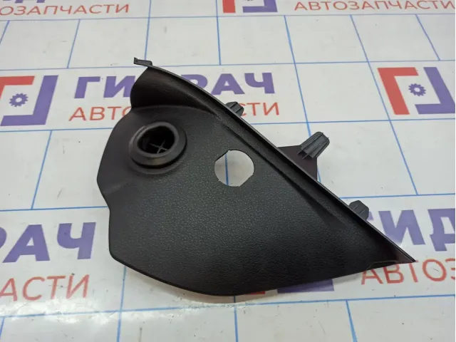 Накладка декоративная на торпедо правая BMW 6 (F13) 51459197886. С торца.