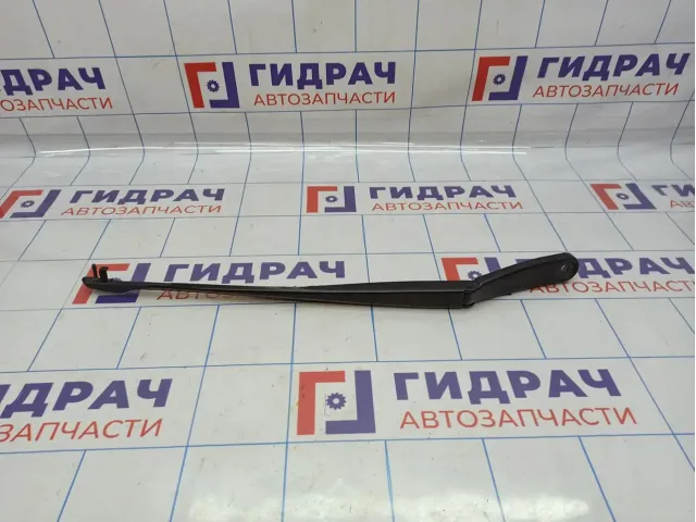 Поводок стеклоочистителя передний правый BMW 6 (F13) 61617203156.