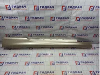Накладка на порог наружная правая BMW 6 (F13) 51777265202.