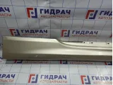 Накладка на порог наружная правая BMW 6 (F13) 51777265202.