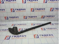 Уплотнитель двери передний правый BMW 6 (F13) 51337221178.