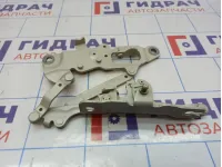 Петля капота правая BMW 6 (F13) 41007270884.