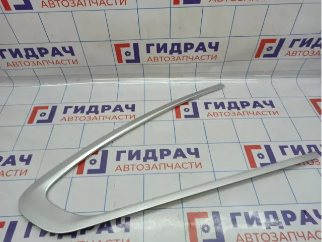 Накладка стекла глухого правого BMW 6 (F13) 51357275794.