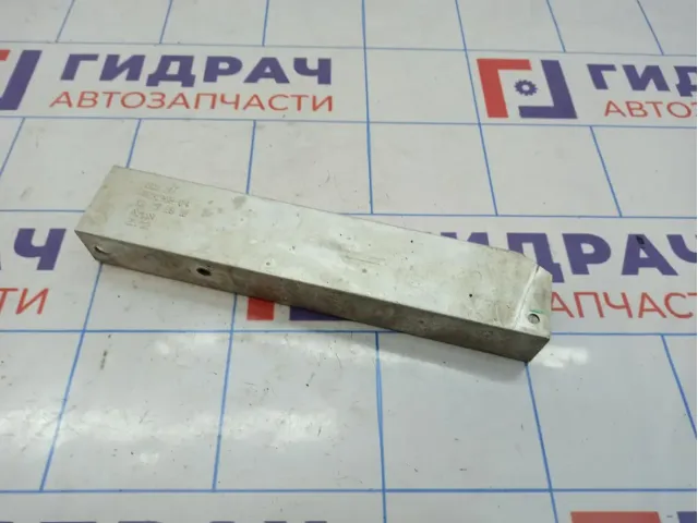 Кронштейн усилителя переднего бампера правый BMW 6 (F13) 51117231968.