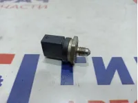 Датчик давления топлива BMW 6 (F13) 13537537319.