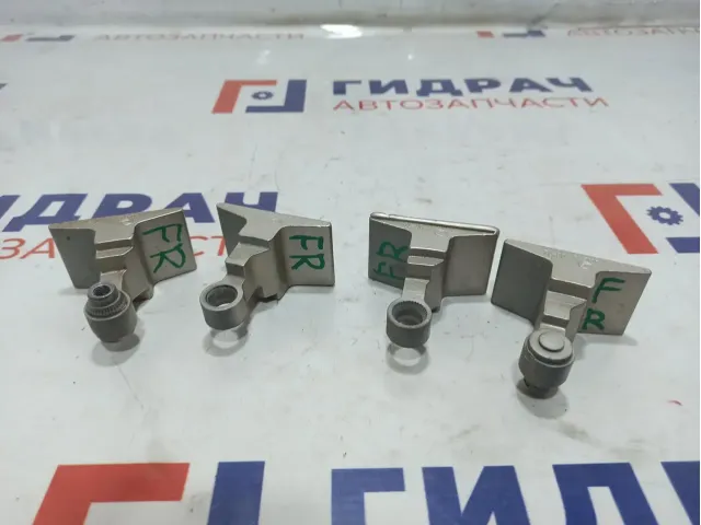 Петли двери передней правой BMW 6 (F13) . Комплект.