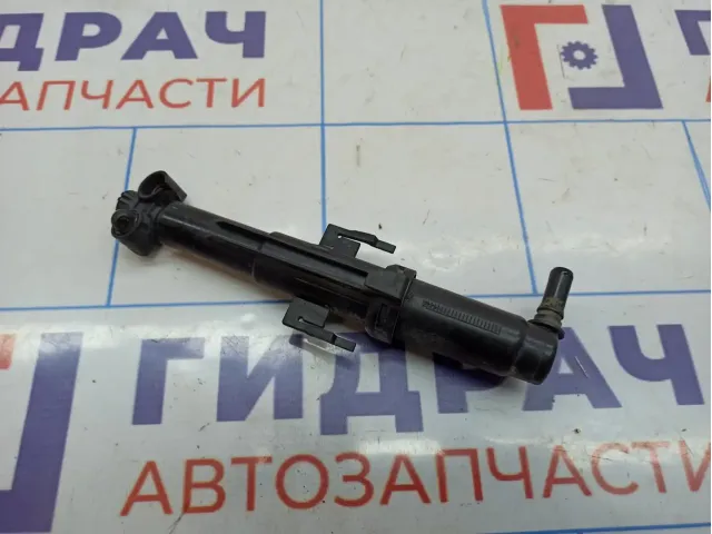 Форсунка омывателя фары правая BMW 6 (F13) 61677246088.