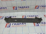Кронштейн радиатора BMW 6 (F13) 17107803066. Нижний.