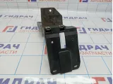 Элемент передней панели правый BMW 6 (E63) 51647008848. Дефект.