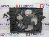 Вентилятор радиатора BMW 6 (E63) 17427540683. Сломано крепление.