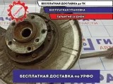Кулак поворотный задний правый BMW 6 (E63) 33326775080. Со ступицей.