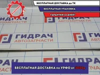 Молдинг стекла заднего левого BMW 6 (E63) 51377008576.