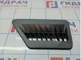 Решетка вентиляционная правая BMW 7-Series (F02) 64229136158. Под переднее сиденье. Трещины.